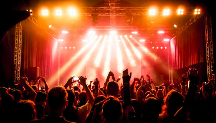 5 mistakes to avoid when buying tickets for live concerts or shows