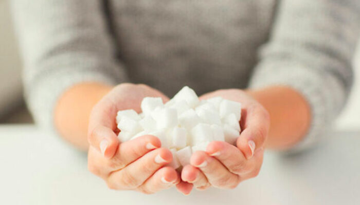 8 warning signs that indicate excess sugar intake